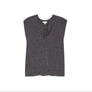 Wilfred grey v neck tee